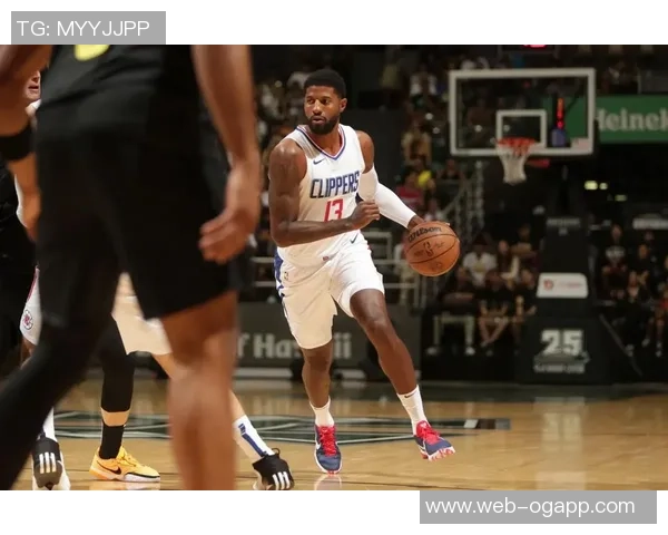 保罗乔治复出在即训练状态良好对抗性投篮表现令人期待